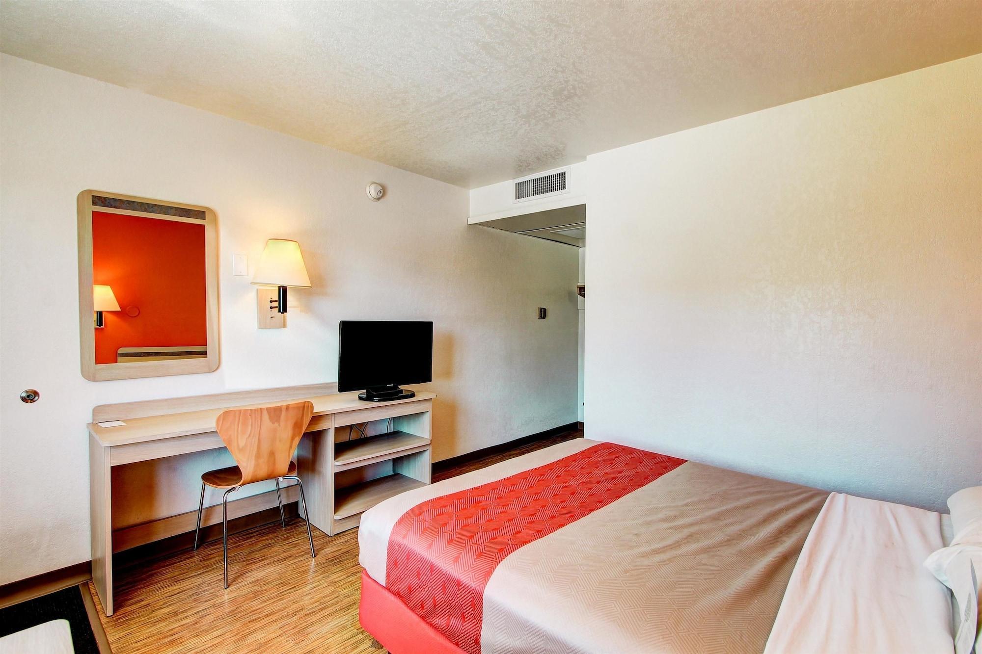 Motel 6-Denver, Co - Airport Exterior photo