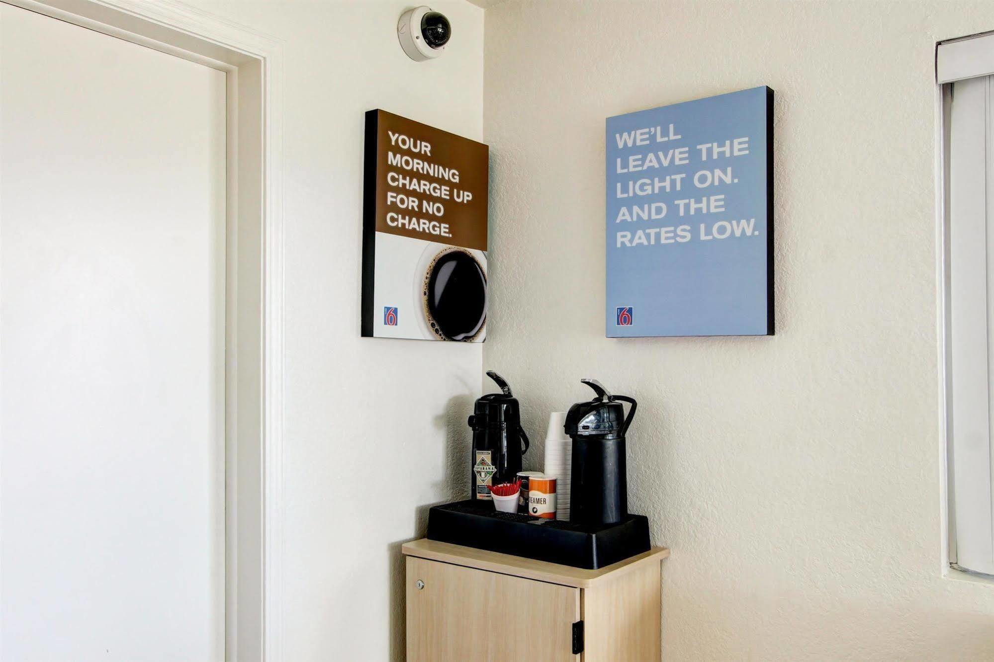 Motel 6-Denver, Co - Airport Exterior photo